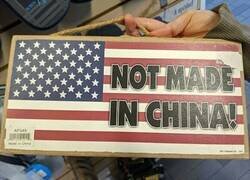 Enlace a No hecho en China… dice la pegatina