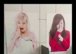 Enlace a Ni el urinario confía en ti