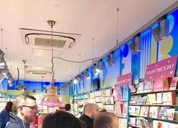 Enlace a Yo aquí fingiendo que comparo tarjetas y no mi futuro en solitario