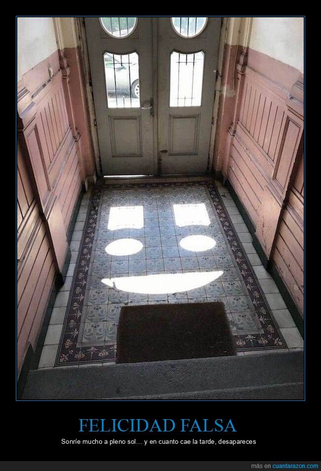 sonrisa,sombras,sol,portal,casualidad