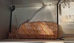 Enlace a Muy valiente, pero saca tú el pan