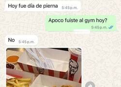 Enlace a Hoy fue día de pierna… de pollo
