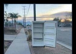 Enlace a ¿Quién se ha dejado la nevera abierta?