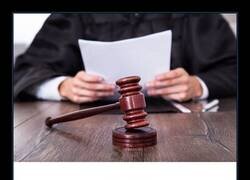 Enlace a La IA no tendrá protección de derechos de autor: de acuerdo al tribunal de USA, una obra solo puede ser protegida si fue creada por el humano