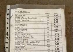 Enlace a Esta es la lista de precios que tenía un Bar de Asturias el año que en España pasamos de la peseta al euro