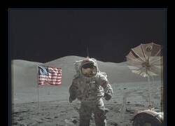 Enlace a Los 12 humanos que caminaron sobre la Luna
