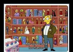 Enlace a El especulador que tiene 15 Yoshis en wallapop por 200€