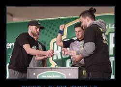 Enlace a El centro comercial American Dream en Nueva Jersey organiza un torneo de piedra, papel o tijera con un premio de 10.000 dólares