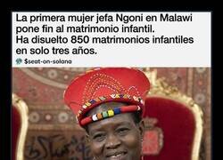 Enlace a No todos los héroes llevan capa. Conozcan a la 'Terminadora' del matrimonio infantil, la Jefa Theresa Kachindamoto