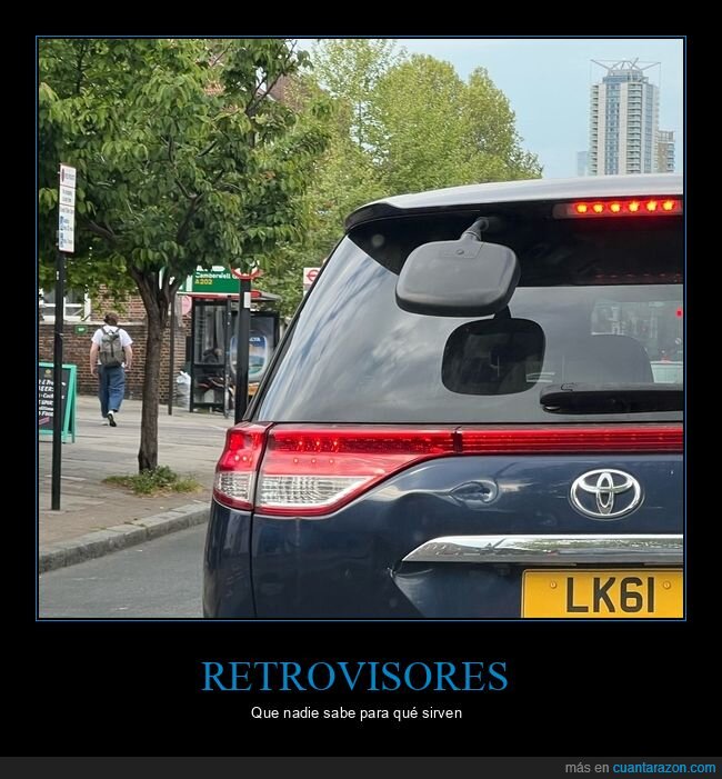 coche,retrovisor,aparcar,chapuza,curiosidad