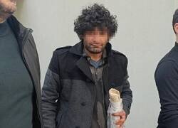 Enlace a Hombre abandona intento de suicidio después de que la policía le trajera un kebab