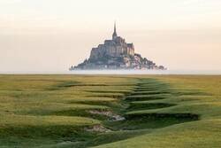 Enlace a En realidad el Monte Saint-Michel en Francia mola un montón