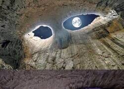 Enlace a LOS OJOS DE DIOS en la cueva de Prohodna, Bulgaria. Estuvo habitada por humanos hace 7.000 años