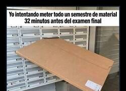 Enlace a Un poco de pánico antes del examen nunca viene mal