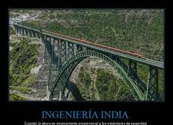 Enlace a Un tren cruzando un puente en la India que es más alto que la Torre Eiffel