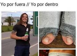 Enlace a Cuando te ves guapo pero hueles a catacumba