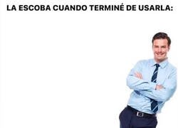 Enlace a La escoba se cree ejecutivo