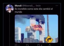 Enlace a El del avión iba con la L