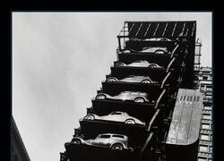 Enlace a Garajes con ascensores en Chicago, alrededor de la década de 1930