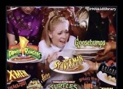 Enlace a Cuando la nostalgia te golpea más fuerte que los Power Rangers