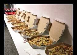 Enlace a Cuando dicen que te cuidan pero solo te dan pizza