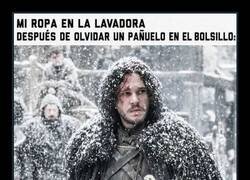 Enlace a Mi ropa después de un pañuelo olvidado