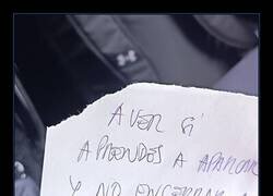 Enlace a Voy a dejar esta nota de amor en un parabrisas