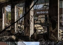 Enlace a El McDonald's más bombardeado del mundo se encuentra en Kiev, Ucrania