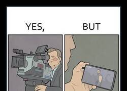 Enlace a Tanto gastar en cámaras para que lo termines viendo en el móvil de tu abuela