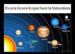 Enlace a Ni siquiera Plutón aguanta este sistema