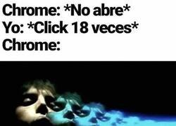 Enlace a Cuando insistes tanto que abres un portal interdimensional en vez de Chrome