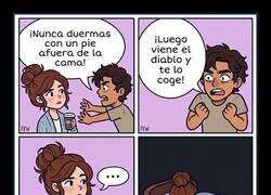 Enlace a Ella ya decidió a quién le ofrece el pie esta noche
