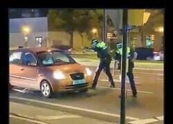Enlace a Qué poco valoran sus piernas