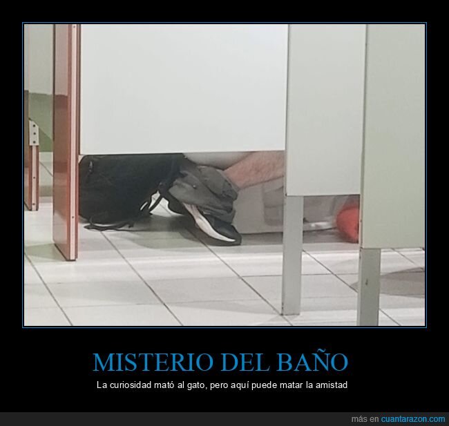 ba&ntilde;o,p&uacute;blico,misterio,zapatillas,cub&iacute;culo
