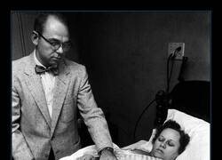 Enlace a Ann Hodges, de Alabama, Estados Unidos, es la única persona en la historia de la humanidad que fue golpeada directamente por un meteorito y sobrevivió