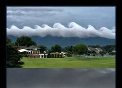 Enlace a Estas nubes onduladas se conocen como nubes Kelvin-Helmholtz