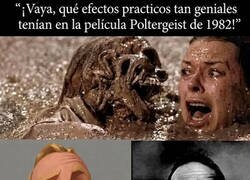 Enlace a Cuando te cuentan que los esqueletos de Poltergeist eran de verdad y dejas de sonreír