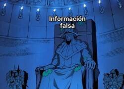 Enlace a Los abuelos han encontrado su nuevo dios: el botón de compartir