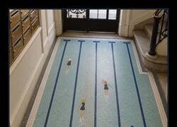 Enlace a El portal con piscina… de mosaico