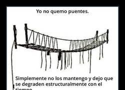 Enlace a Yo no quemo puentes