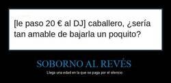 Enlace a Llega una edad en la que pagas al DJ por el silencio