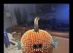 Enlace a Una calabaza de Halloween convertida en pez globo