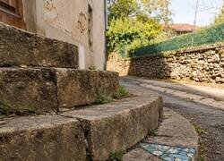 Enlace a Baches de la calle convertidos en mosaicos de girasoles