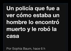 Enlace a El policía de Florida que se mudó a casa del muerto