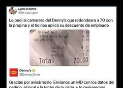 Enlace a El camarero que se ganó la propina a pulso
