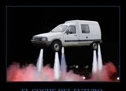 Enlace a El coche del futuro según la tele de los 90