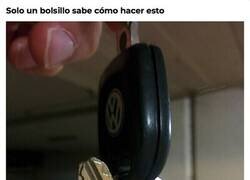 Enlace a Solo un bolsillo sabe hacer este nudo