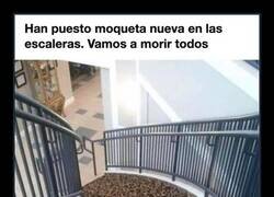 Enlace a Quien eligió esa moqueta tenía algo contra la humanidad