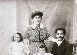 Enlace a La foto de familia de la única persona de ascendencia africana que murió en el Titanic