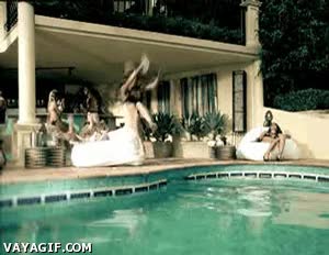 vuelo,salto,piscina,canto